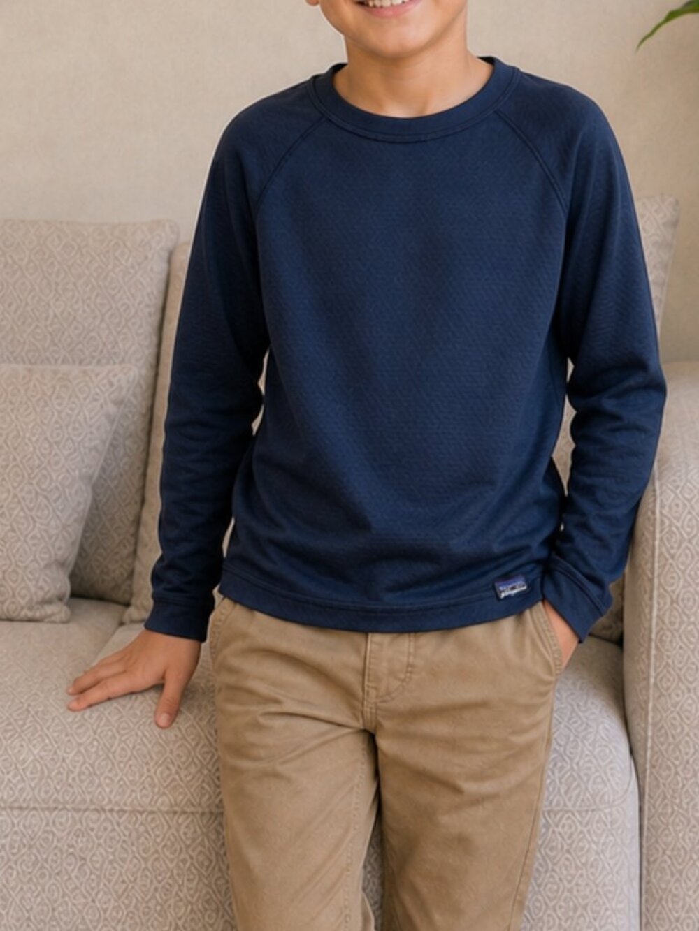 Patagonia Kids Capilene Midweight Crew Navy Thermal Baselayer Top L 12 Thumbhole